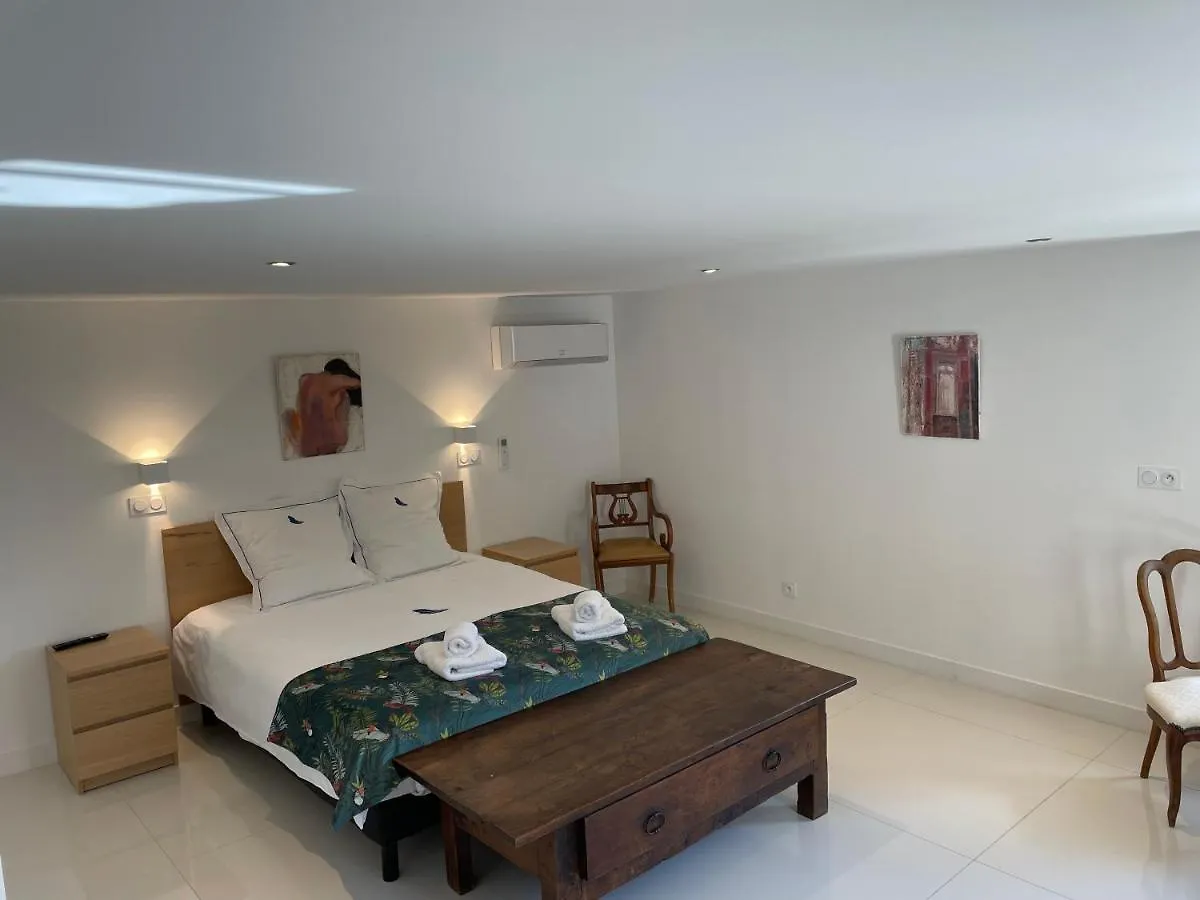 Oda ve Kahvaltı Domaine De Calypso & Suites - Adult Only Auriol